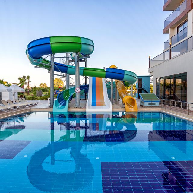 hotel-glamour-resort-spa