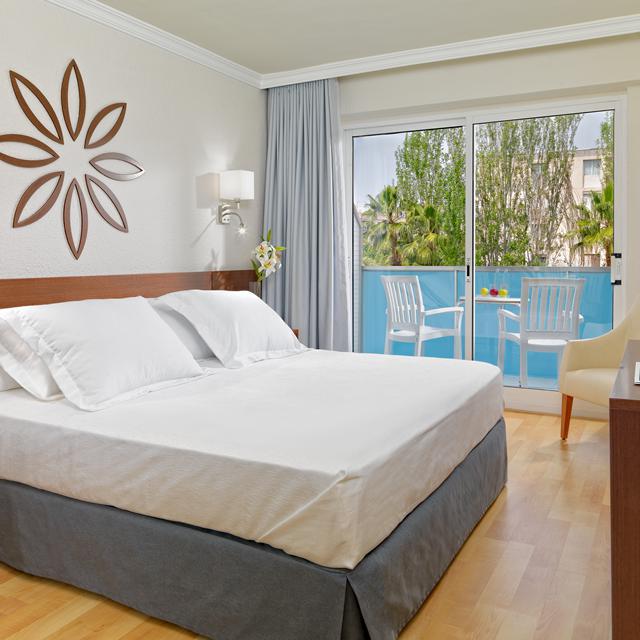 hotel-h10-delfin-adults-only