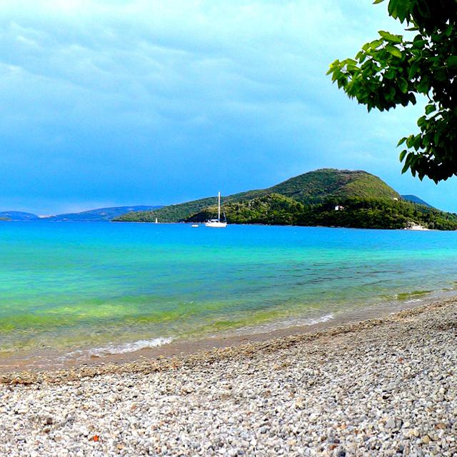 hotel-avra-beach