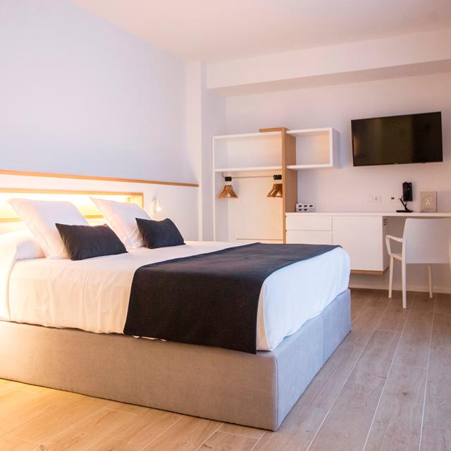 hotel-anfora-ibiza
