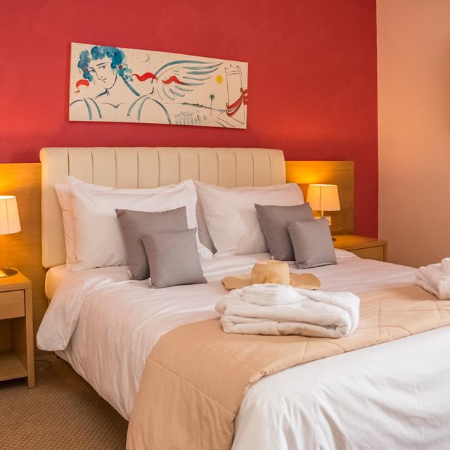 hotel-apollo-art
