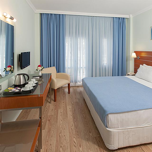 hotel-petunya-beach-resort