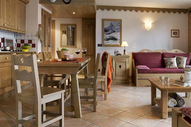 Wellness 4* Vallandry € 781,- | zwembad, fitness, wellness, hond is welkom, sauna, wifi, parkeerplaats
