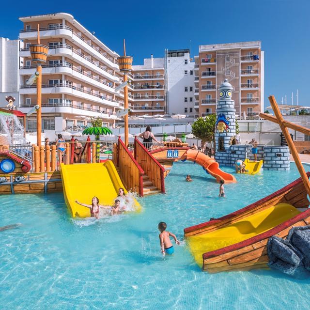 hotel-sorra-daurada-splash