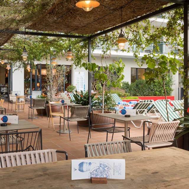 aqua-hotel-bertran-park-logies-ontbijt