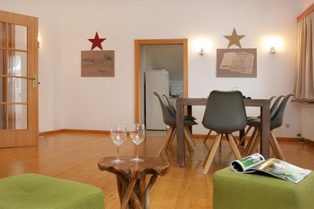 Wintersport 3* Zell am See € 780,- ➤ parkeerplaats, wifi, restaurant(s)