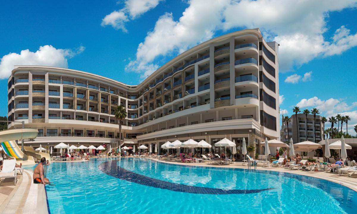 impressie Hotel Golden Rock Beach