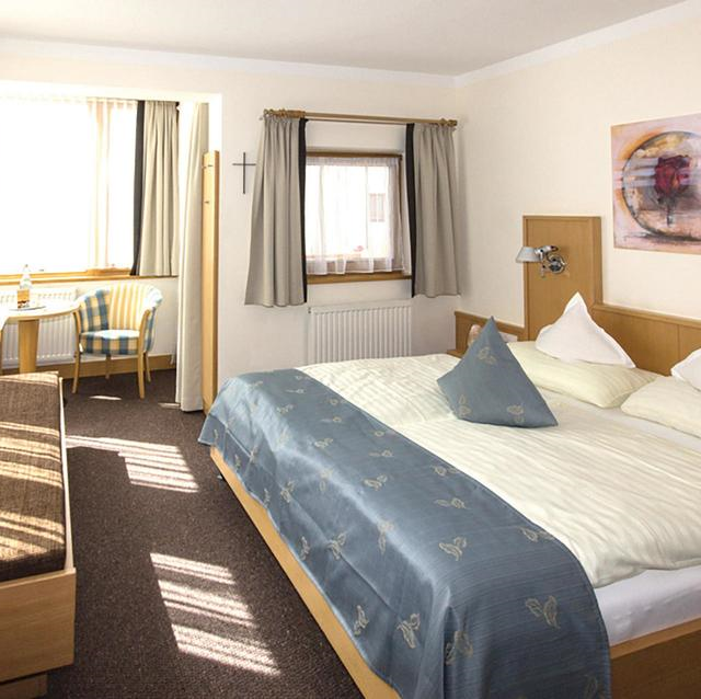 hotel-vier-jahreszeiten