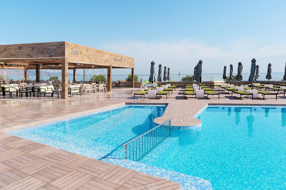Appartementen Eanthia Beach