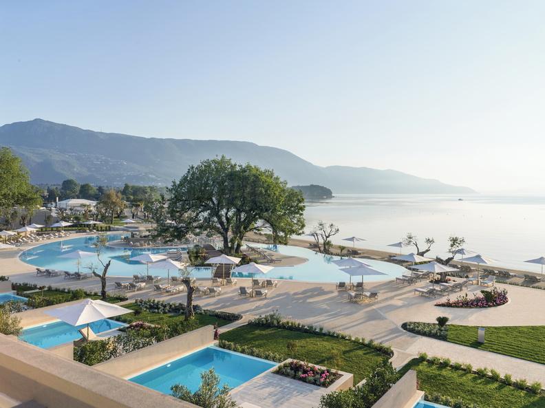 impressie Ikos Dassia