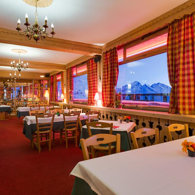 hotel-le-castillan