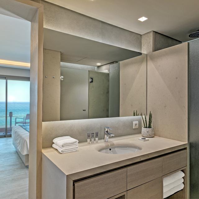 hotel-amada-colossos-resort