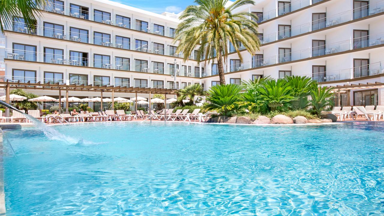 8 Dagen logies/ontbijt Sumus Hotel Stella & Spa