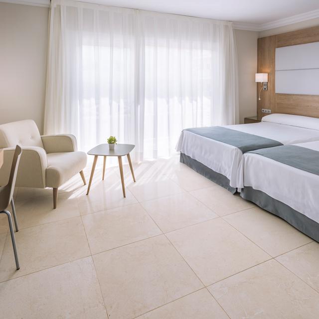mediterraneo-bay-hotel-and-resort