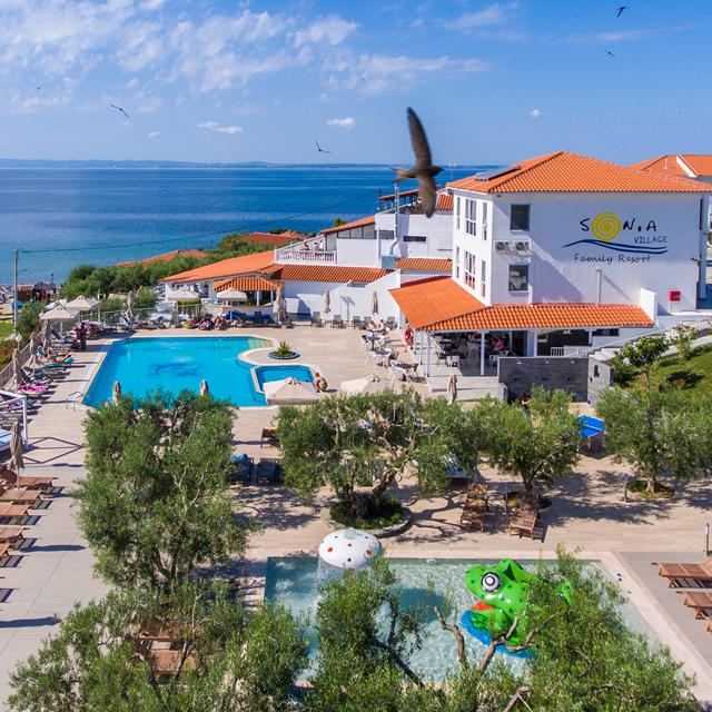 hotel-sonia-resort