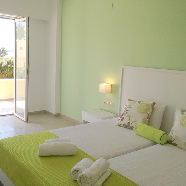 hotel-alexander-house