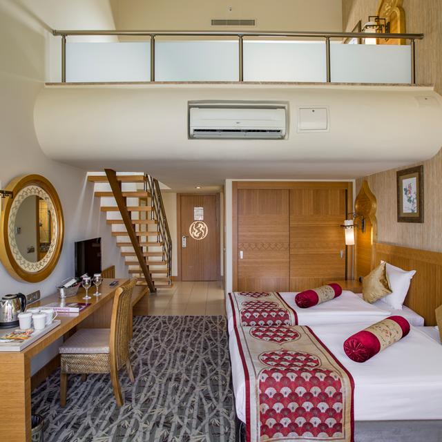 Hotel Royal Dragon