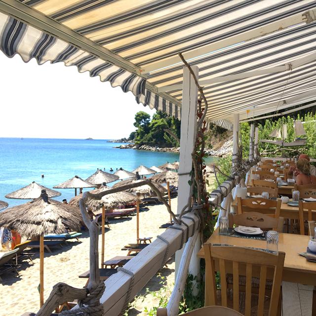 vassilias-beach