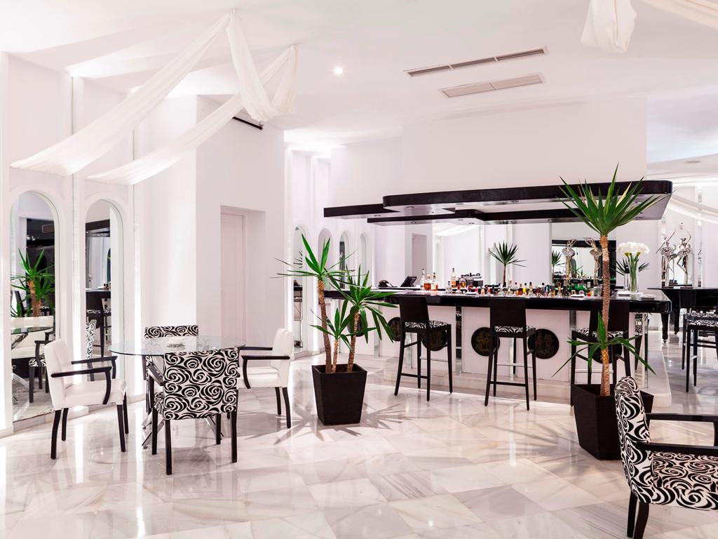 impressie Aparthotel Albayzin del Mar
