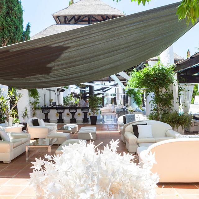aparthotel-albayzin-del-mar