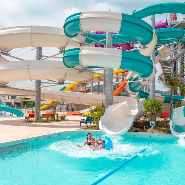 hotel-golden-taurus-aquapark-resort