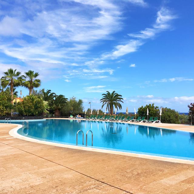 hotel-las-olas