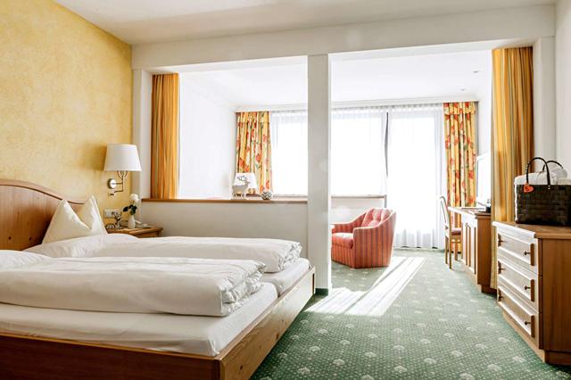 Wintersport 4* Raurisertal € 1185,- 【Sunweb】