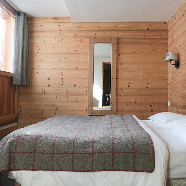 hotel-le-lac-bleu