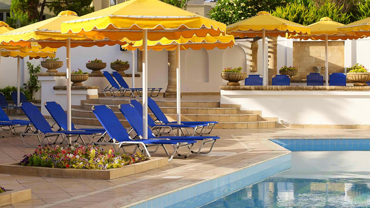 Hotel Mitsis Petit Palais Beach