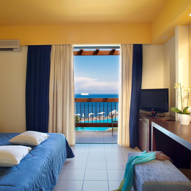 hotel-louis-apostolata-island-resort-spa