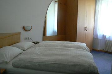 Wintersport Dolomiti Superski € 938,- ➤ Hotel Christine