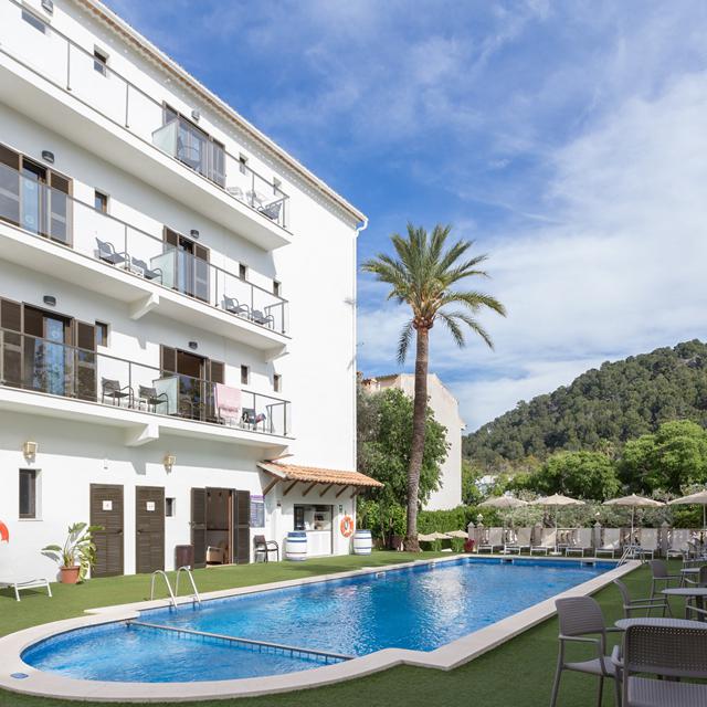 hotel-fergus-style-soller-beach