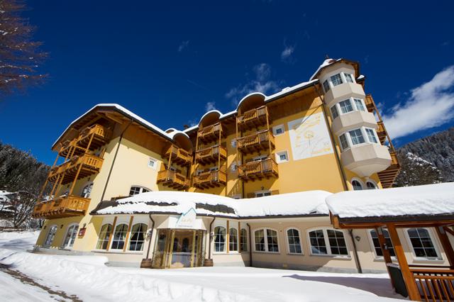 Ontspanning 4* Madonna di Campiglio € 1049,- | samen met de hond