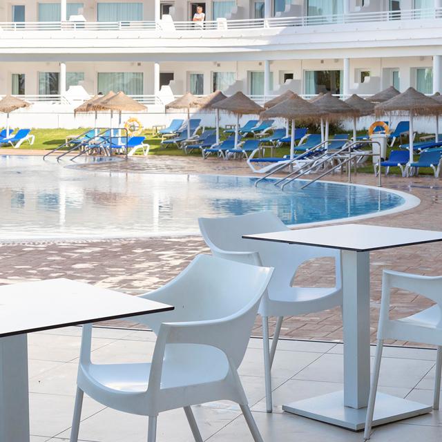 hotel-palia-la-roca