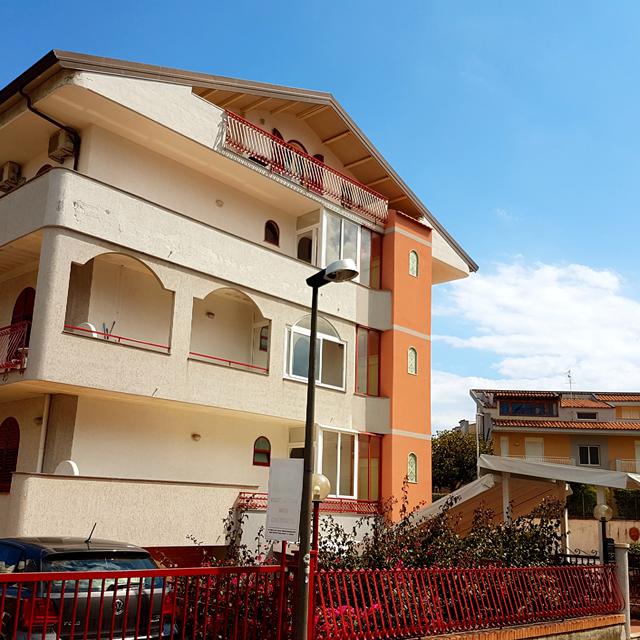 hotel-alexander