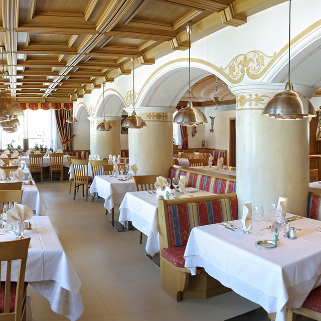 hotel-astor-suites-logies-en-ontbijt