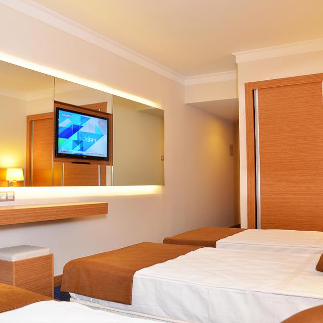 hotel-grand-efe
