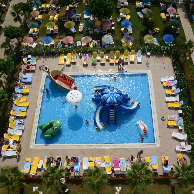 Hotel Grand Efe
