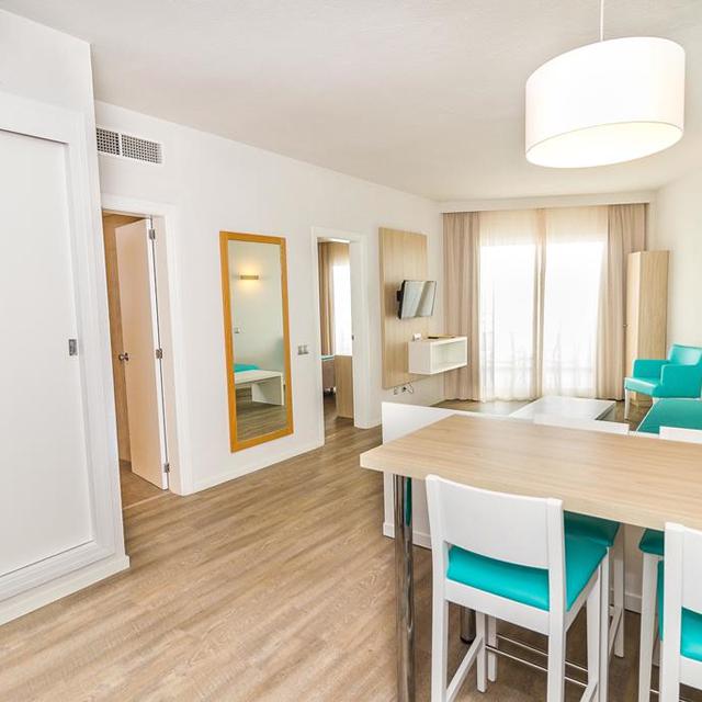 hotel-eix-lagotel