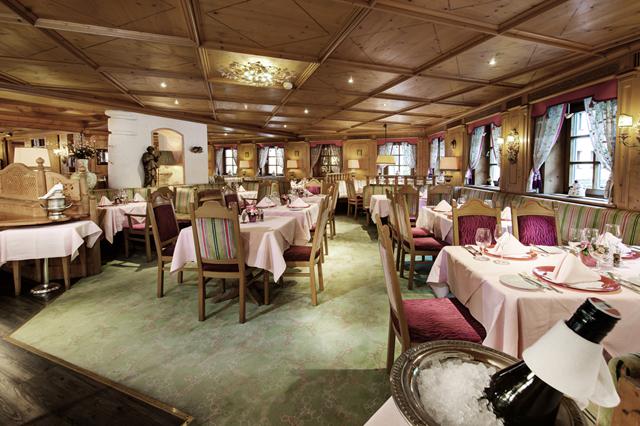 Wintersport 4* Saalbach - Skicircus Saalbach-Hinterglemm-Leogang-Fieberbrunn € 1104,- 【met skipas】