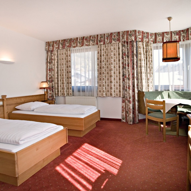 hotel-neue-post
