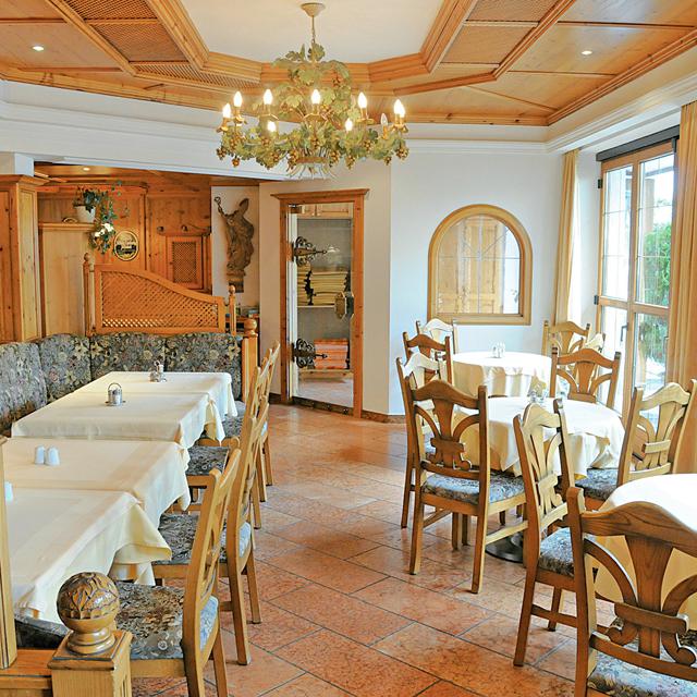 hotel-lukasmayr