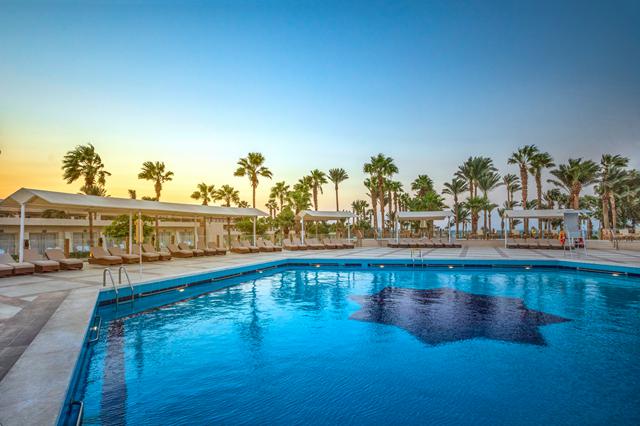 Zon 4* all inclusive adults only Rode Zee € 648,- ❖ hotel aan het strand