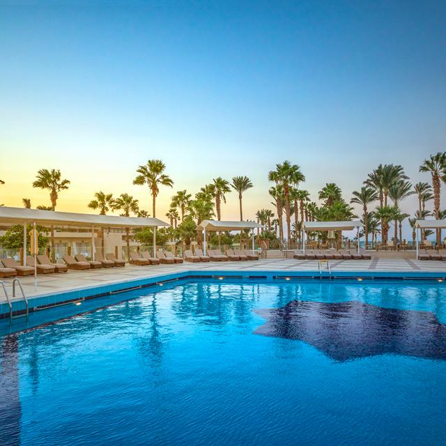 hotel-meraki-resort-adults-only