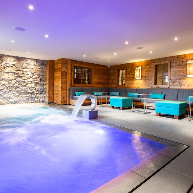 hotel-champs-fleuris