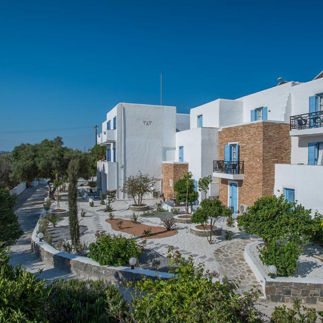 hotel-naxos-holidays