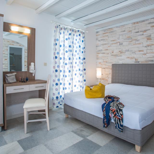 hotel-naxos-holidays