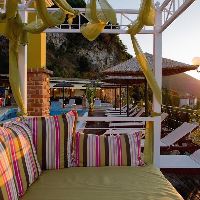 Aparthotel Kastro Maistro