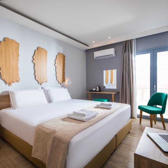 hotel-city-green-adults-only