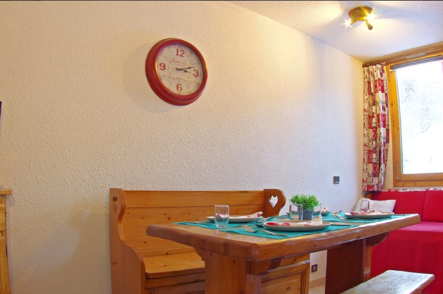 Wintersport Frankrijk € 695,- 【eigen vervoer】